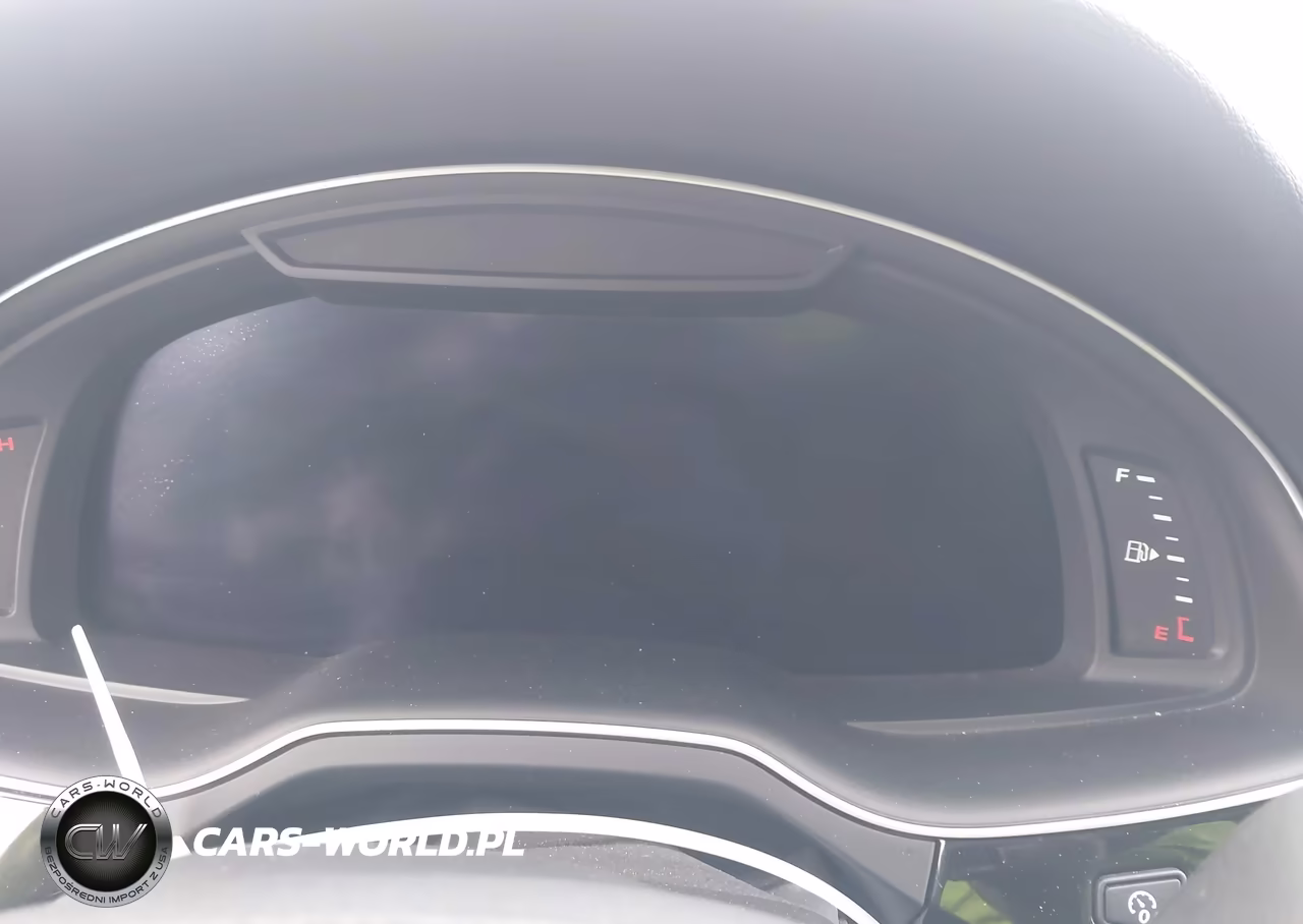 2018 Audi Q7 3.0T Premium VIN:WA1LAAF75JD043578 - 7
