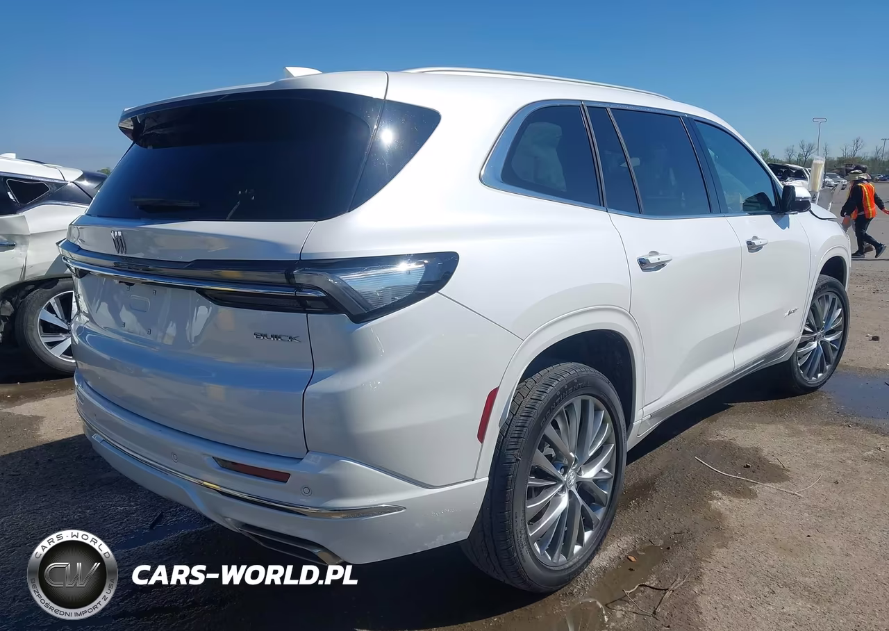 2025 Buick Enclave Avenir Fwd VIN:5GAERCRS6SJ243862 - 4