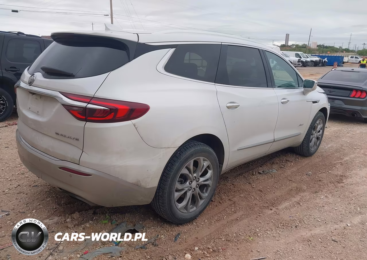 2018 Buick Enclave Avenir VIN:5GAERDKW3JJ237308 - 4