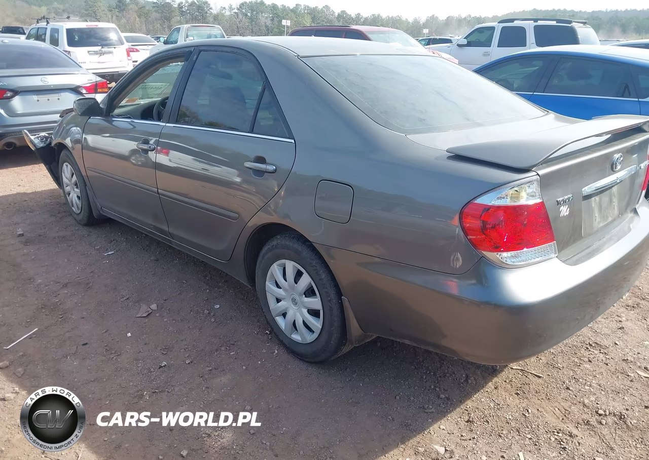 2006 Toyota Camry Le VIN:4T1BE32K16U696519 - 3