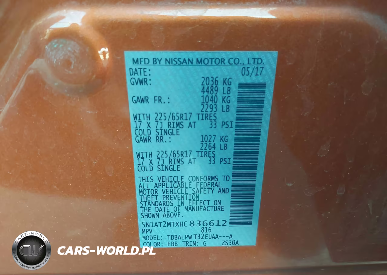 2017 Nissan Rogue S VIN:5N1AT2MTXHC836612 - 9