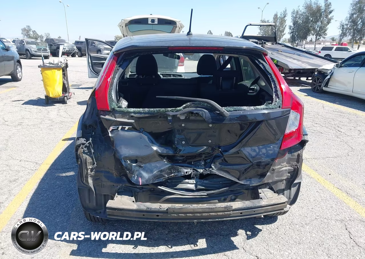 2016 Honda Fit Lx VIN:JHMGK5H56GS011815 - 17