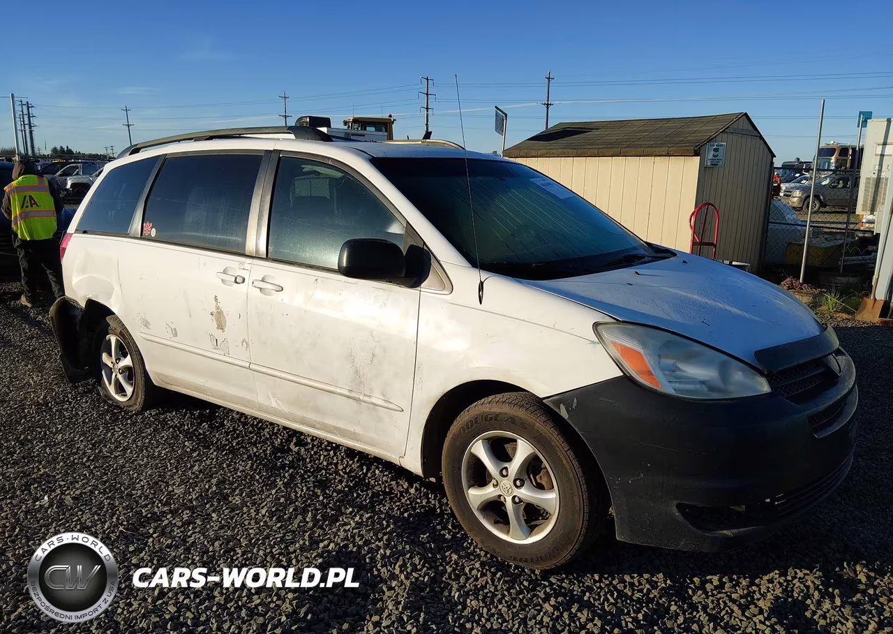 2004 Toyota Sienna Le