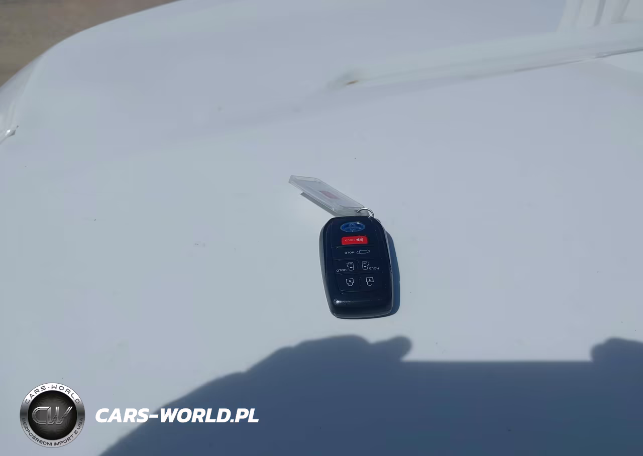 2025 Toyota Sienna Xle VIN:5TDJRKEC3SS246632 - 11