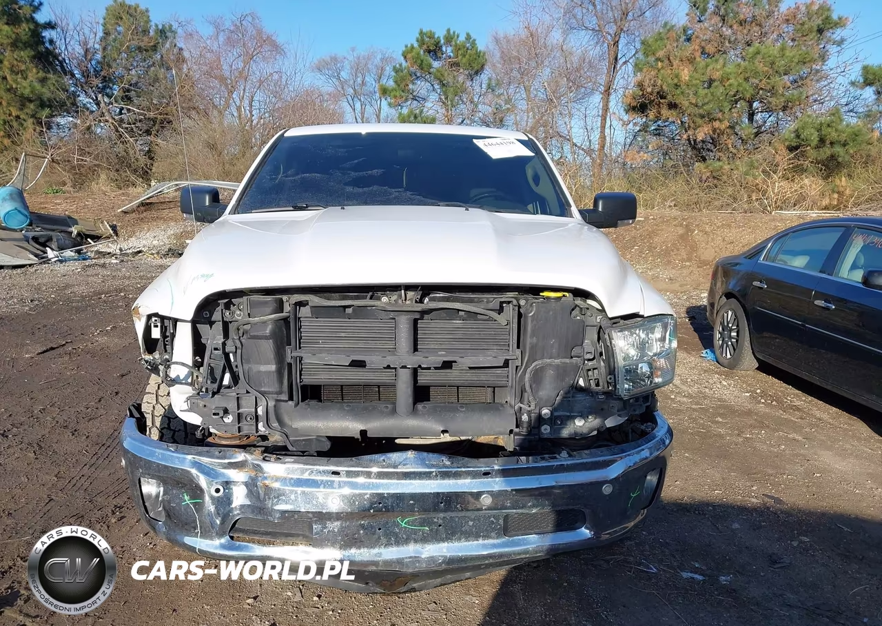 2018 Ram 1500 Big Horn 4X4 6'4 Box VIN:1C6RR7TT4JS237793 - 13