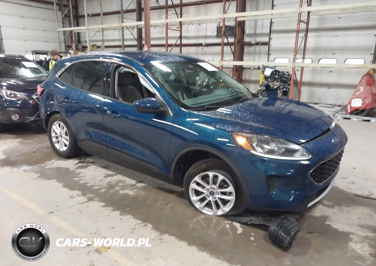 2020 Ford Escape Se