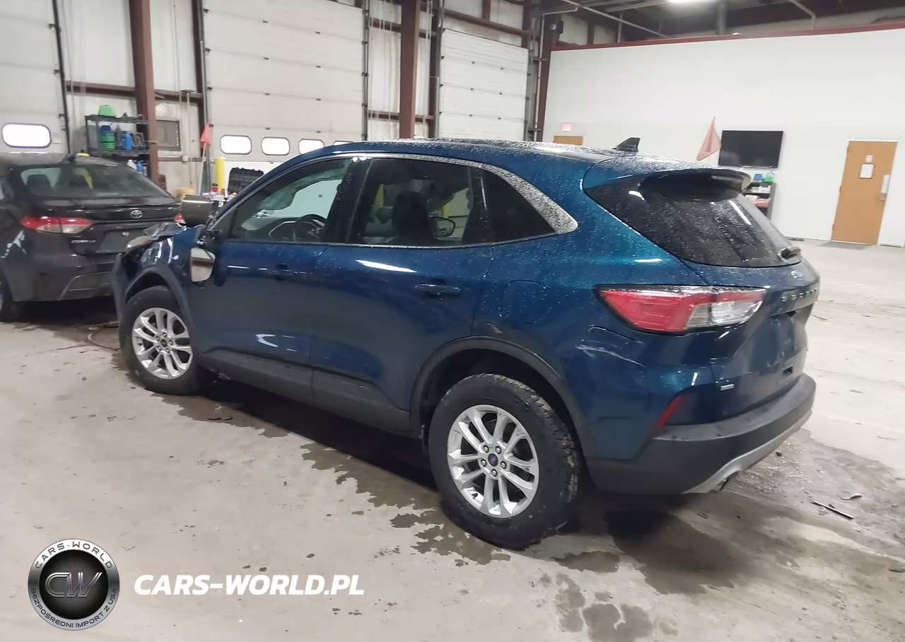 2020 Ford Escape Se VIN:1FMCU9G65LUB86045 - 3