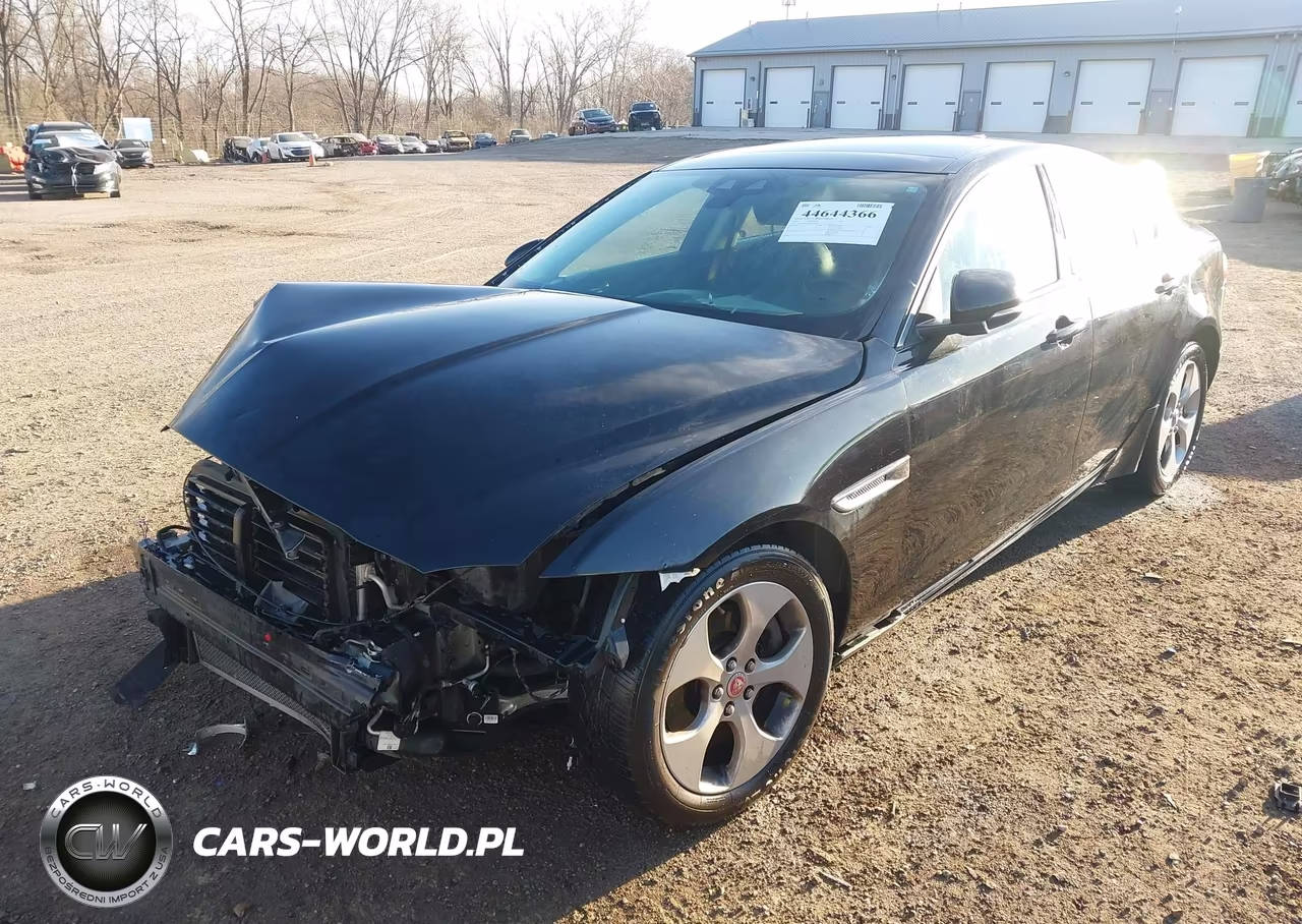 2017 Jaguar Xe VIN:SAJAR4BG6HA977808 - 2