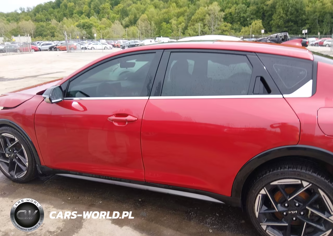 2025 Kia K4 Gt-Line VIN:3KPFW4DE6SE131157 - 15