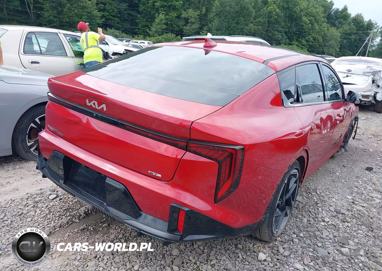 2025 Kia K4 Gt-Line VIN:3KPFW4DE6SE131157 - 4