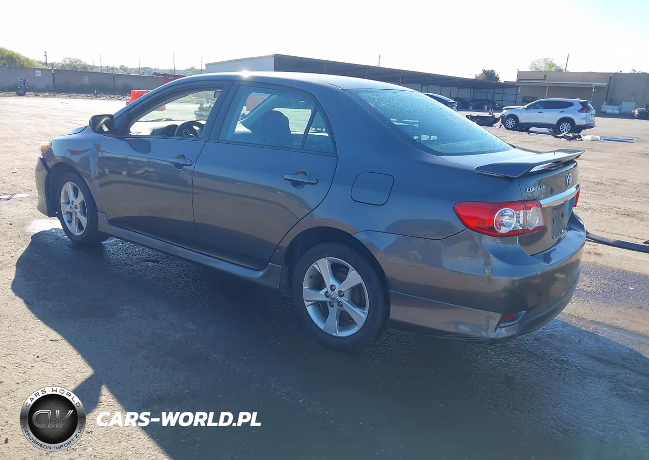 2013 Toyota Corolla S VIN:5YFBU4EE2DP194017 - 3