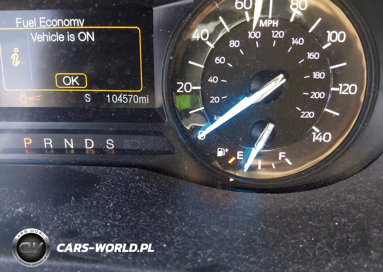 2017 Ford Explorer VIN:1FM5K8B80HGD65052 - 16