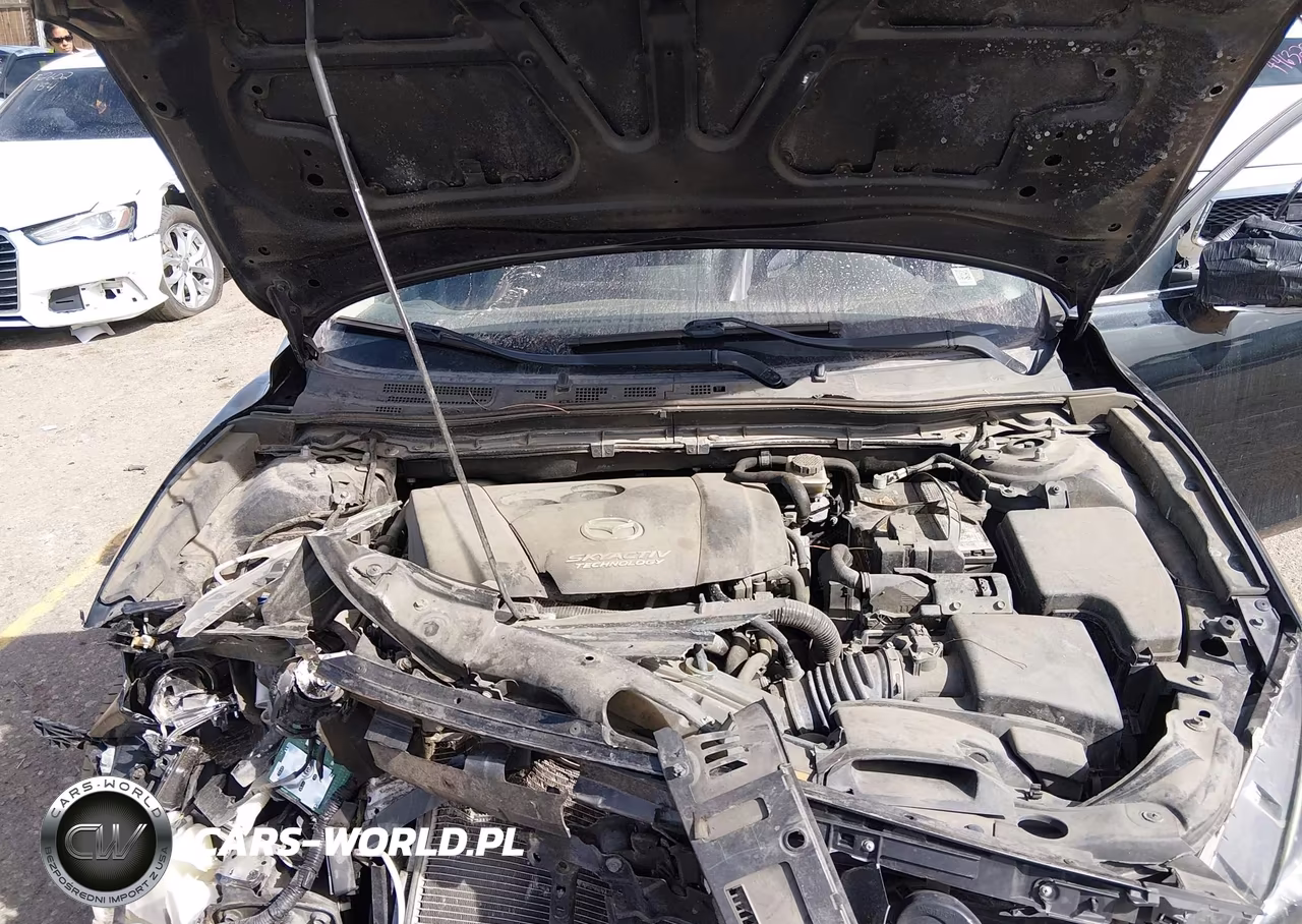 2018 Mazda Mazda3 Touring VIN:3MZBN1L31JM182387 - 10