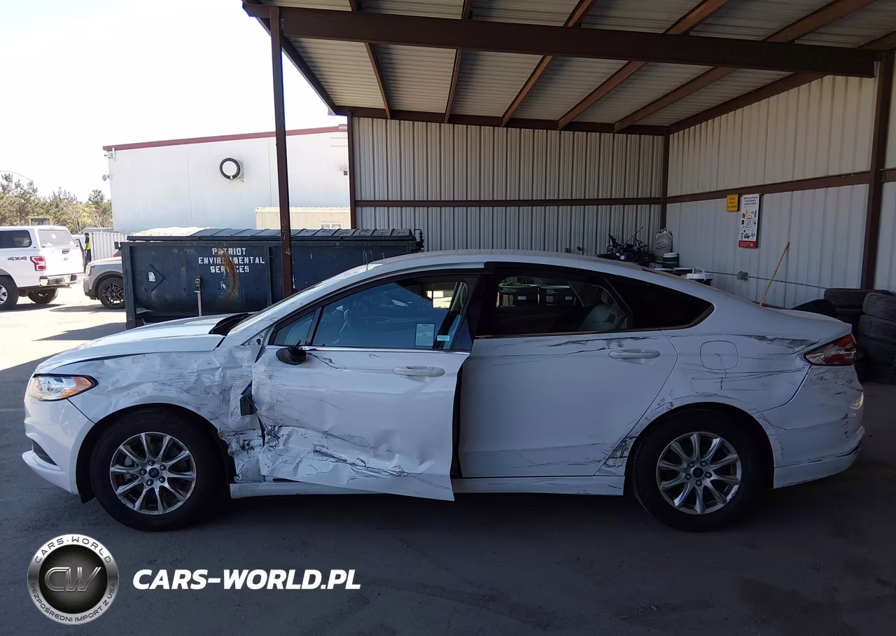 2017 Ford Fusion S VIN:3FA6P0G74HR190332 - 14