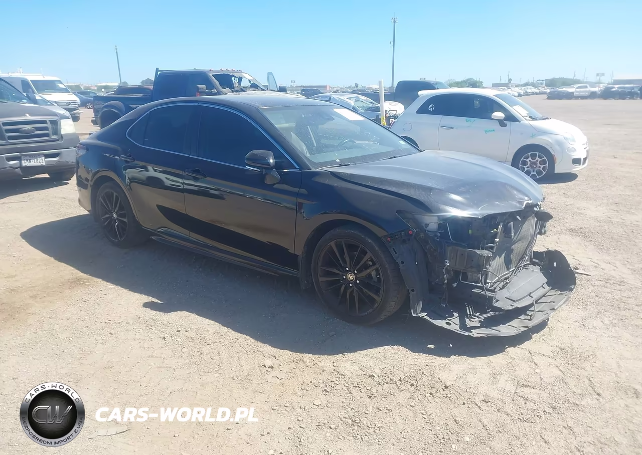 2022 Toyota Camry Se – zdjęcie 1 z 17