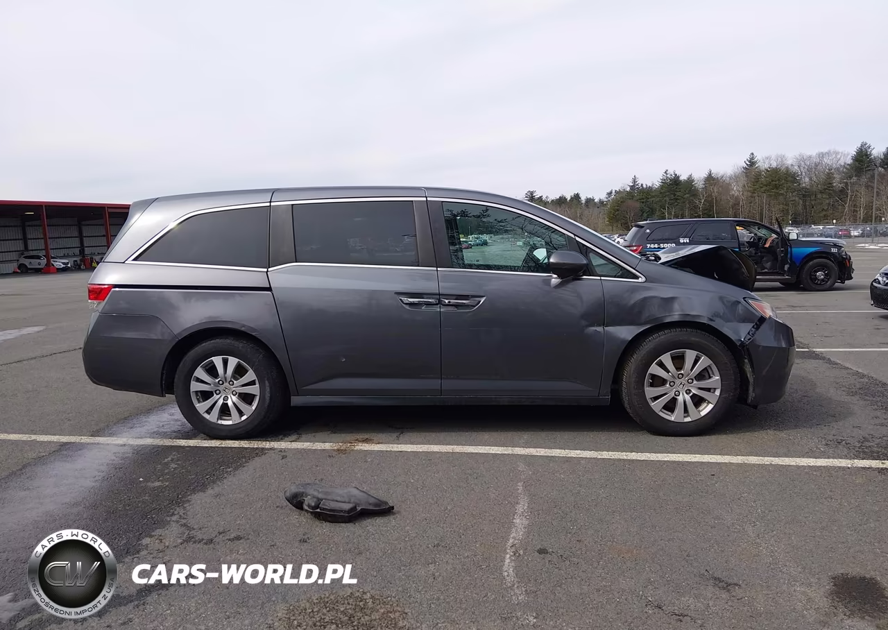 2016 Honda Odyssey Se VIN:5FNRL5H39GB131076 - 13