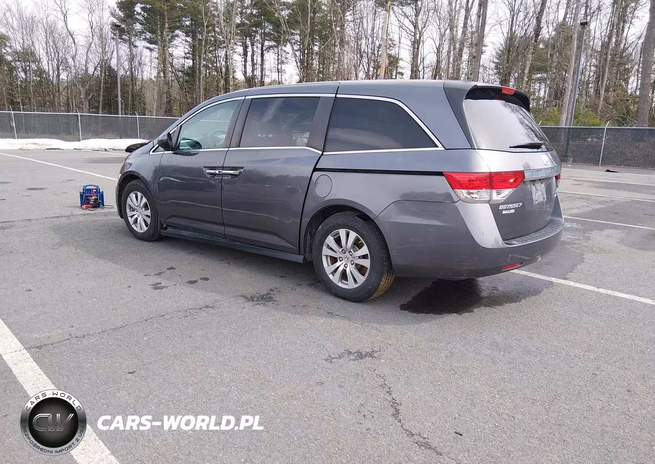 2016 Honda Odyssey Se VIN:5FNRL5H39GB131076 - 3