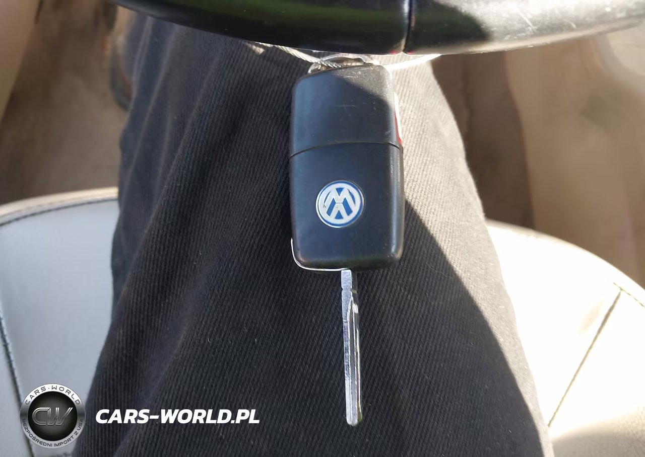 2008 Volkswagen New Beetle Se VIN:3VWRF31Y68M412571 - 11