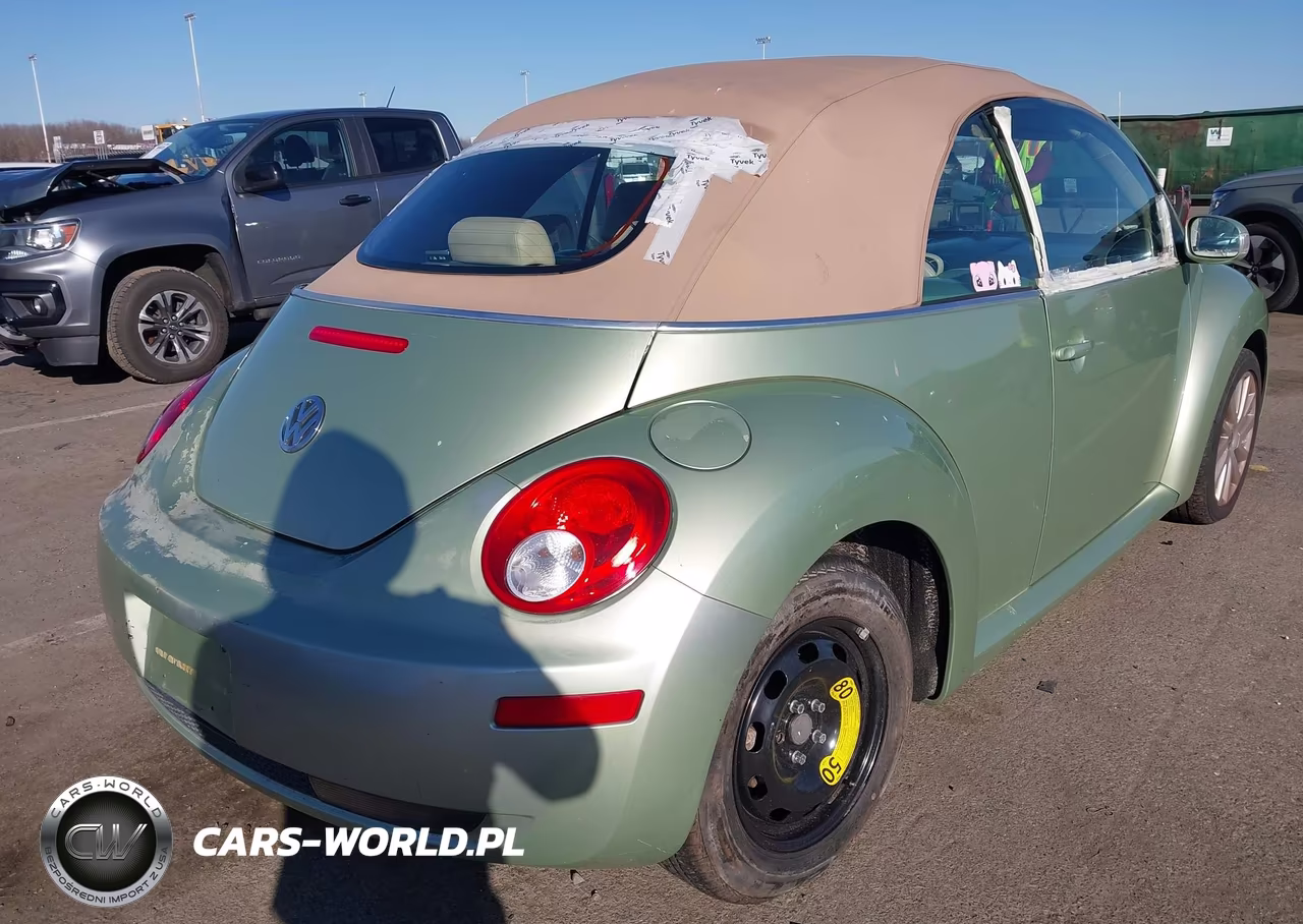 2008 Volkswagen New Beetle Se VIN:3VWRF31Y68M412571 - 4