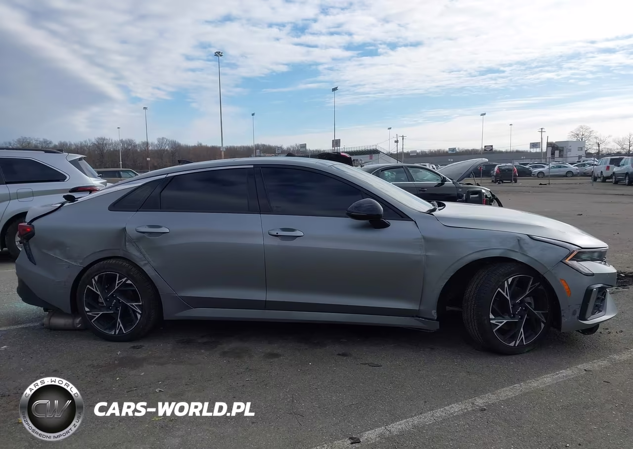 2025 Kia K5 Gt-Line VIN:KNAG64J70S5391203 - 13