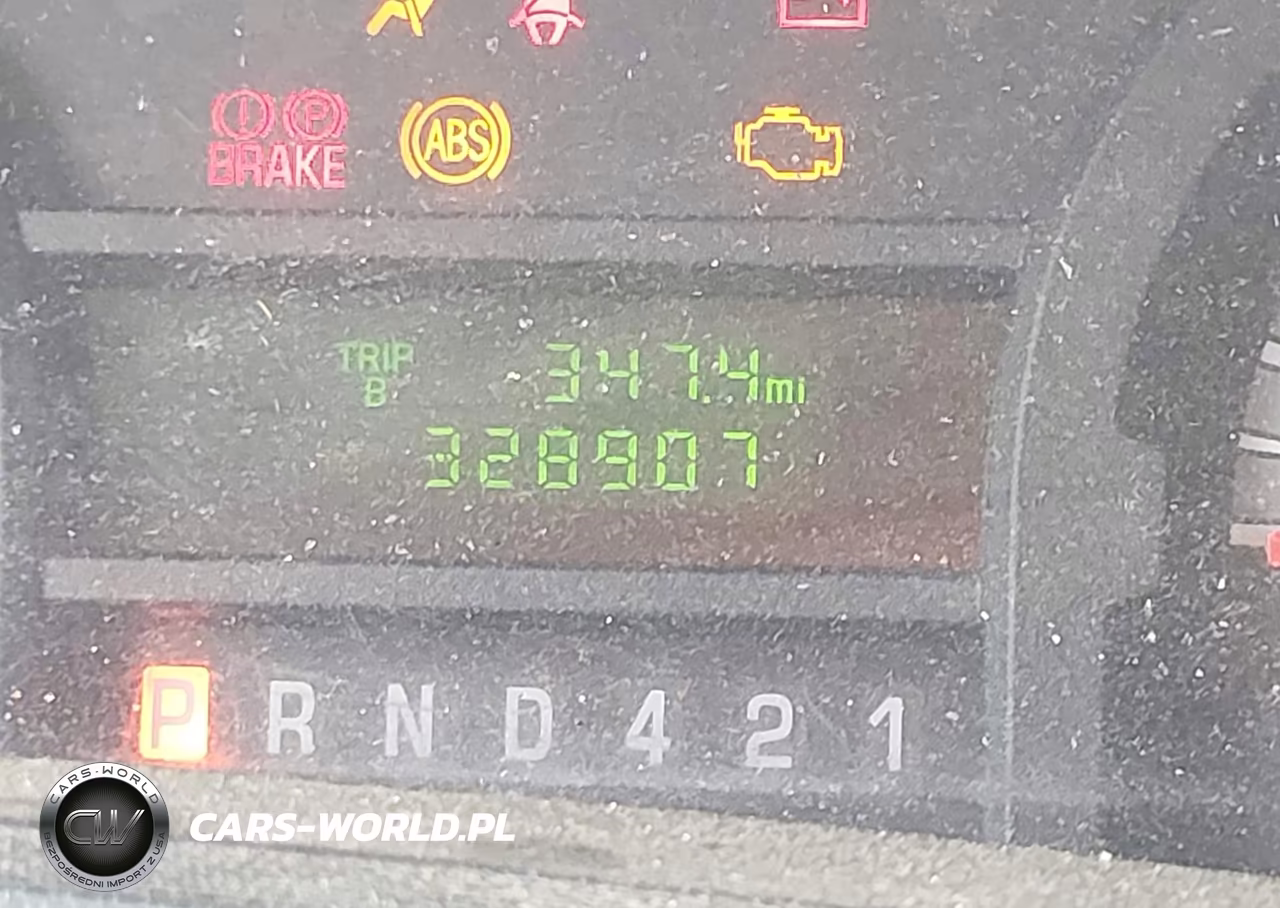 2018 Ford E-Series Cutaway VIN:1FDWE3FS6JDC25941 - 6