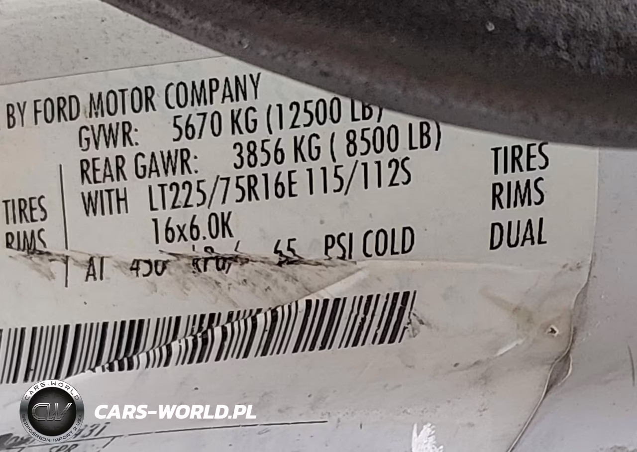 2018 Ford E-Series Cutaway VIN:1FDWE3FS6JDC25941 - 9