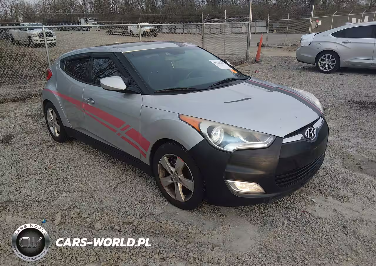 2012 Hyundai Veloster Base W-Black