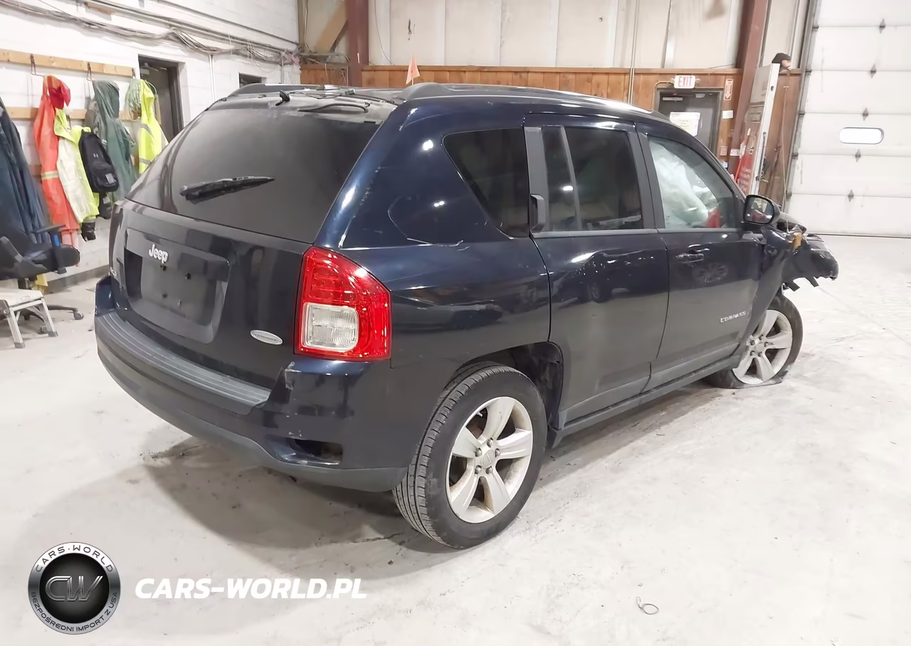 2011 Jeep Compass VIN:1J4NF1FBXBD193797 - 4