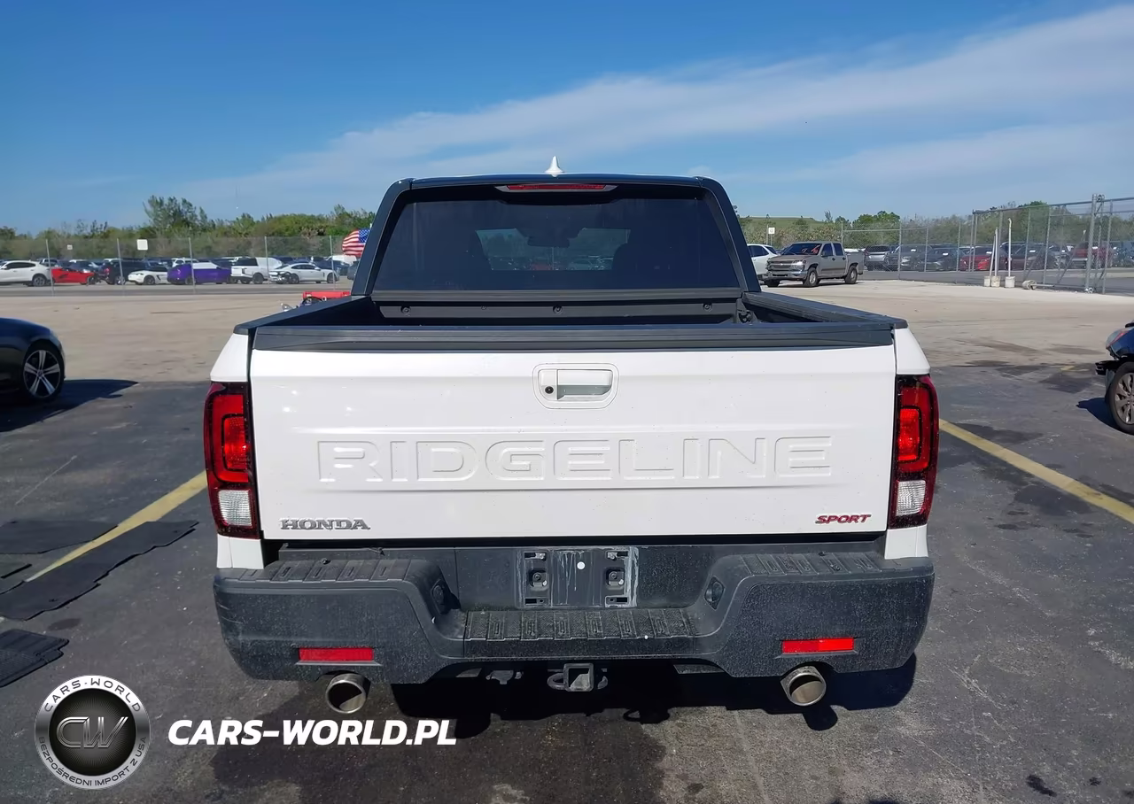 2024 Honda Ridgeline Sport VIN:5FPYK3F11RB025008 - 17