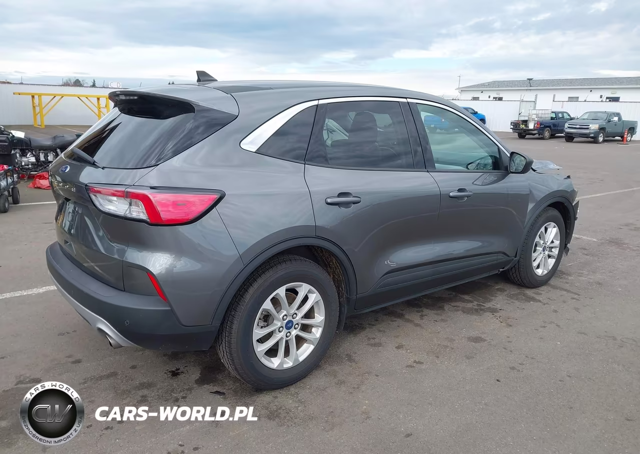 2022 Ford Escape Se VIN:1FMCU0G69NUB81428 - 4