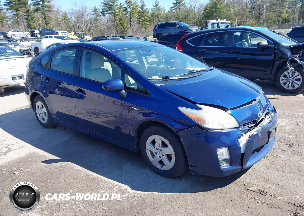 2011 Toyota Prius Two