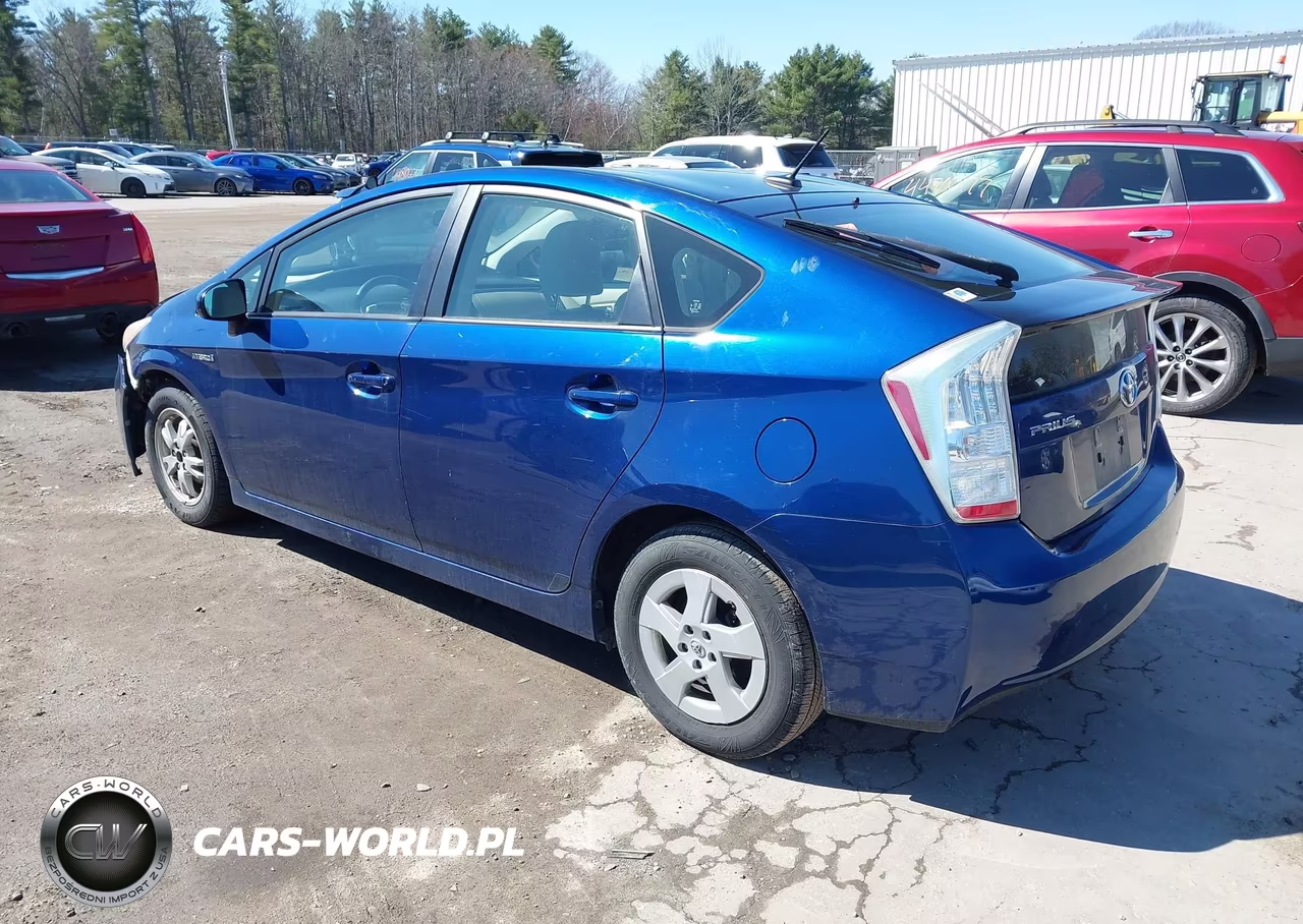 2011 Toyota Prius Two VIN:JTDKN3DU9B1402766 - 3