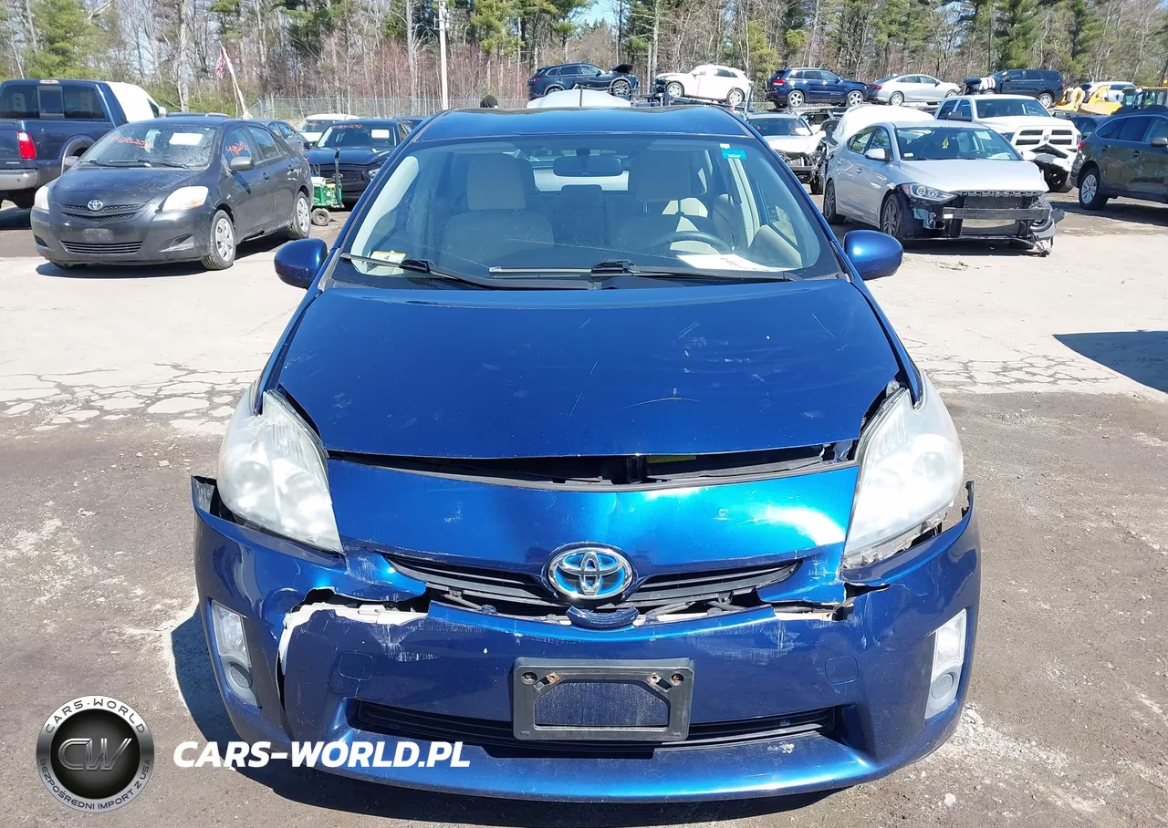 2011 Toyota Prius Two VIN:JTDKN3DU9B1402766 - 6