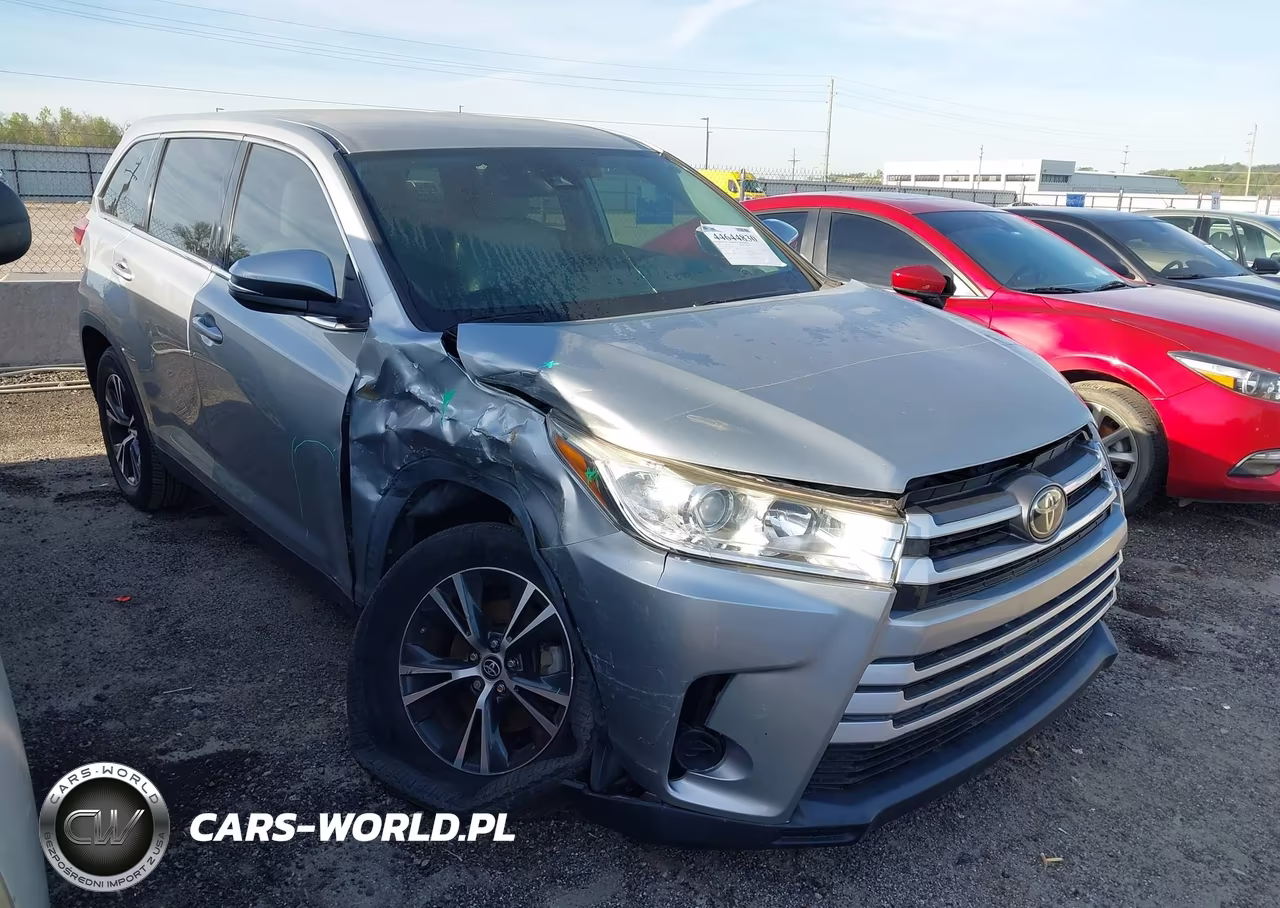 2019 Toyota Highlander Le