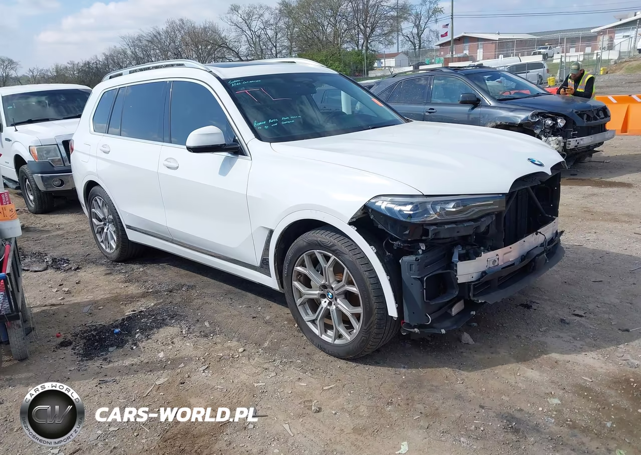 2019 BMW X7 xDrive50I