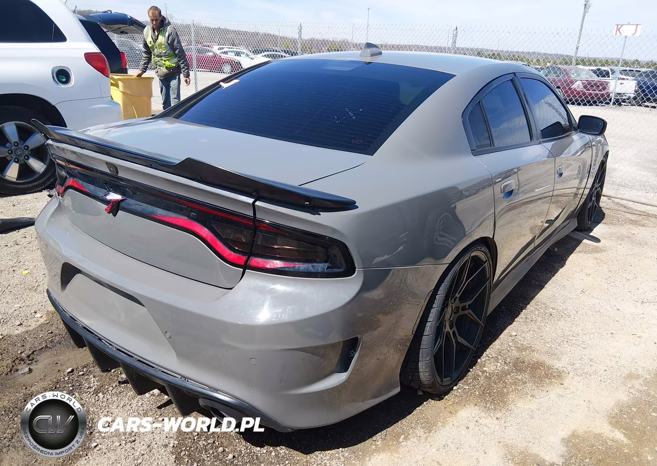 2019 Dodge Charger Scat Pack Rwd VIN:2C3CDXGJ7KH518859 - 4