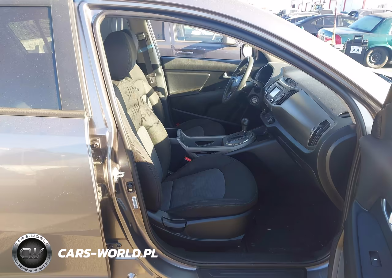 2014 Kia Sportage Lx VIN:KNDPB3AC6E7663588 - 5
