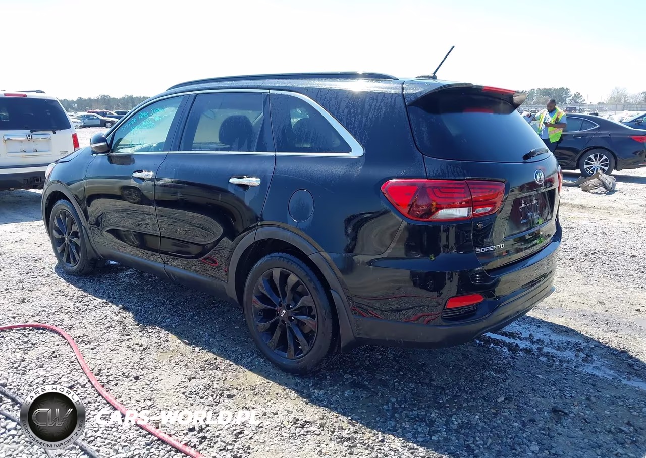 2019 Kia Sorento 3.3L S VIN:5XYPG4A58KG597763 - 3