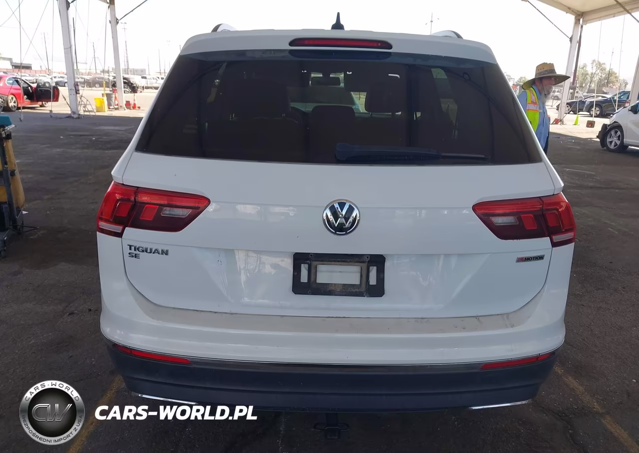 2020 Volkswagen Tiguan 2.0T Se-2.0T Se R-Line Black-2.0T Sel VIN:3VV2B7AX1LM026617 - 16