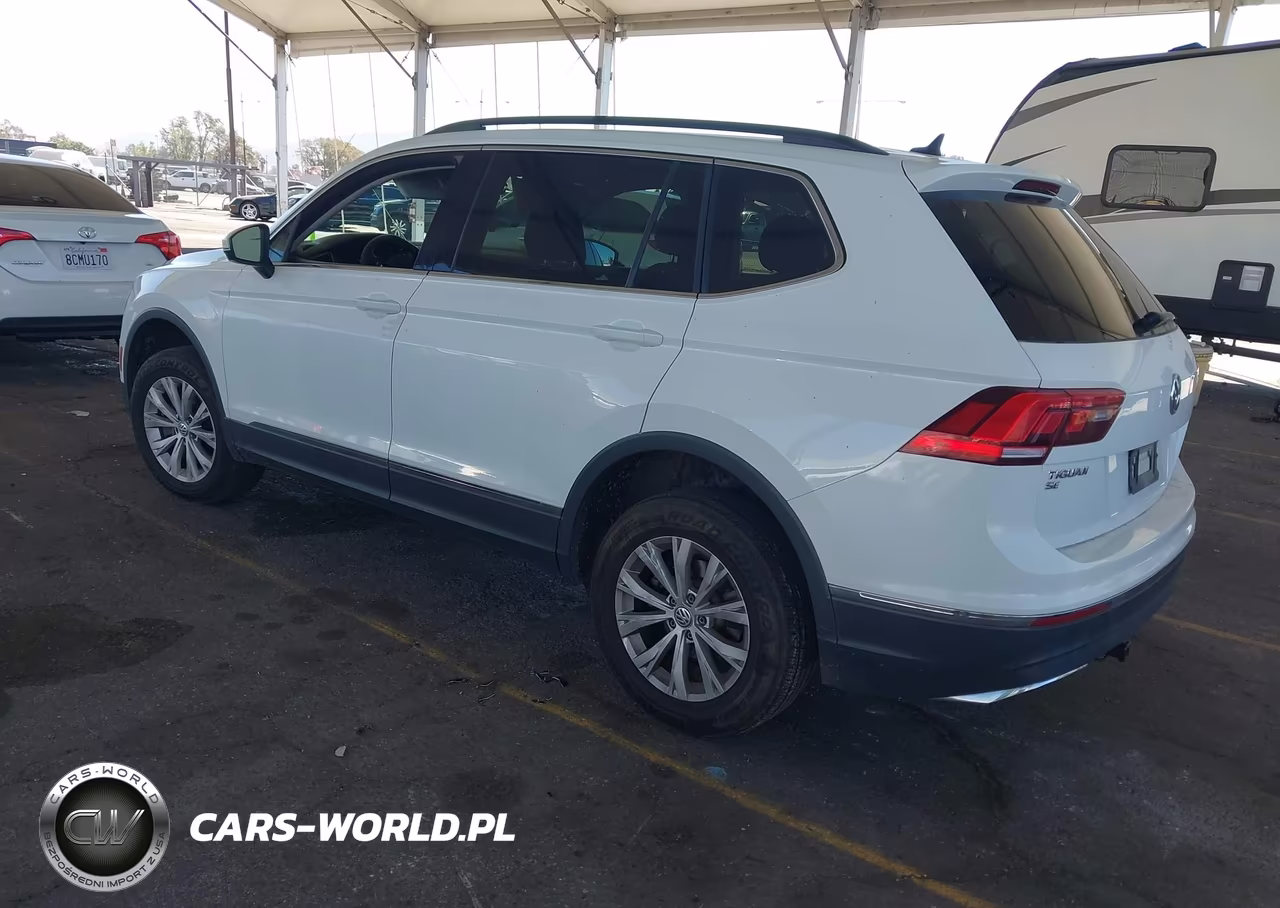 2020 Volkswagen Tiguan 2.0T Se-2.0T Se R-Line Black-2.0T Sel VIN:3VV2B7AX1LM026617 - 3