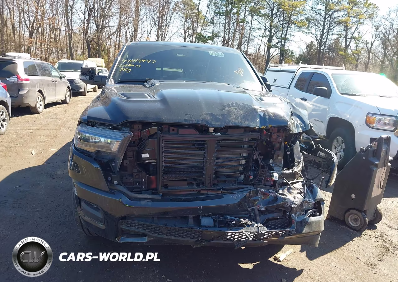2025 Ram 1500 Laramie 4X4 5'7 Box VIN:1C6SRFJP1SN714827 - 12