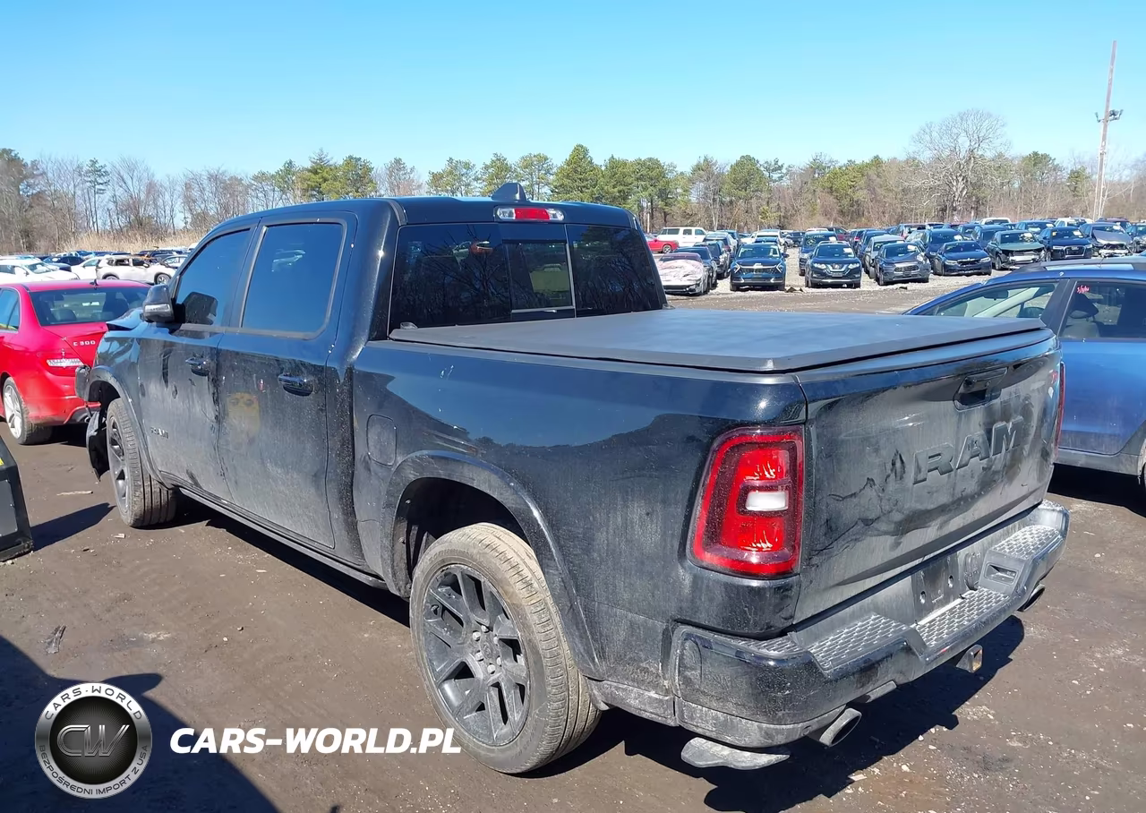 2025 Ram 1500 Laramie 4X4 5'7 Box VIN:1C6SRFJP1SN714827 - 14