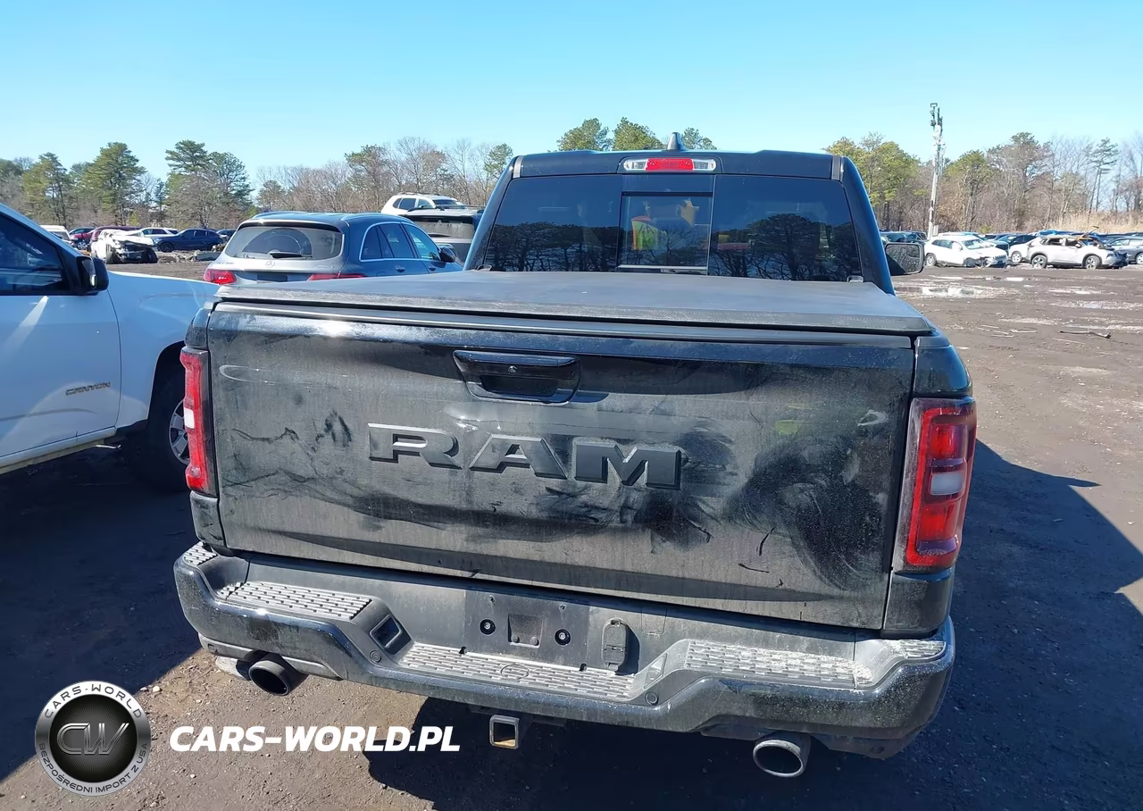2025 Ram 1500 Laramie 4X4 5'7 Box VIN:1C6SRFJP1SN714827 - 16