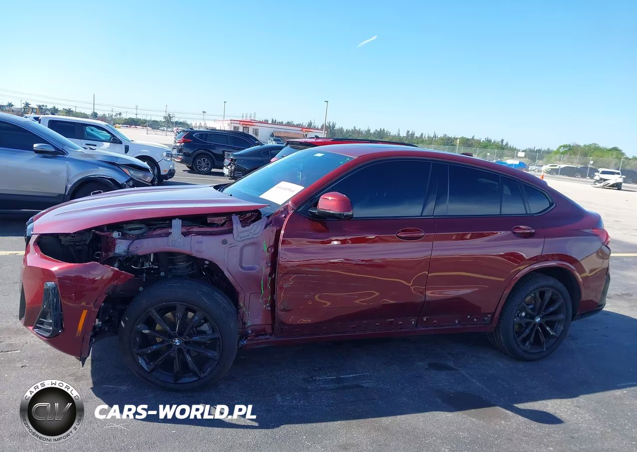 2025 BMW X4 xDrive30I VIN:5UX33DT07S9Y68453 - 15
