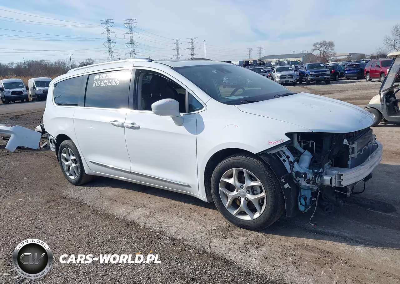 2020 Chrysler Pacifica Touring L Plus
