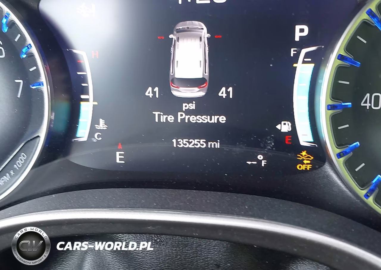 2020 Chrysler Pacifica Touring L Plus VIN:2C4RC1EG1LR138229 - 16