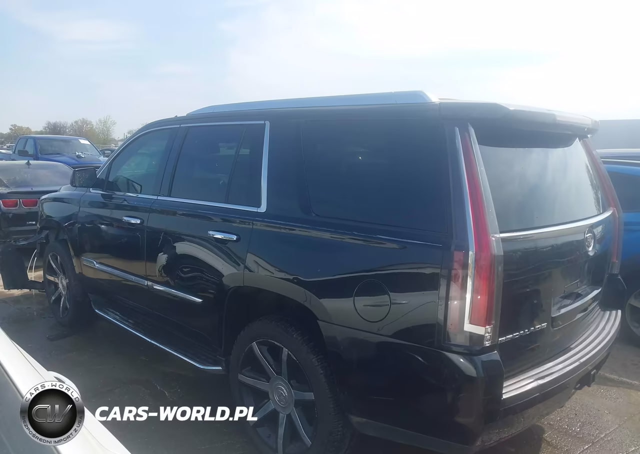 2015 Cadillac Escalade Luxury VIN:1GYS3BKJ8FR168615 - 15