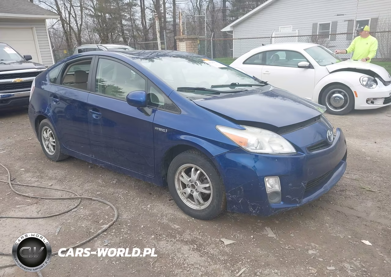 2011 Toyota Prius Three