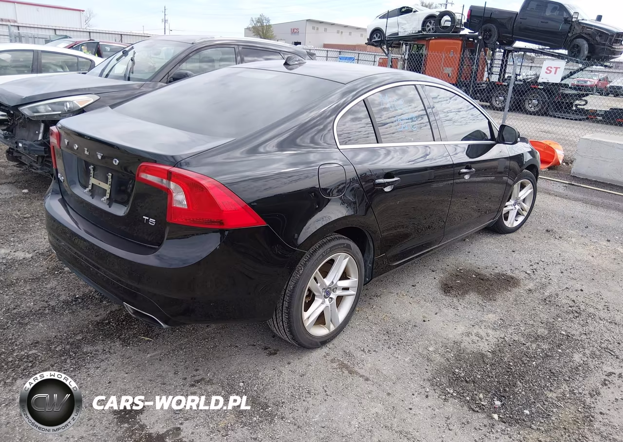 2015 Volvo S60 T5 Premier Plus VIN:YV140MFC5F1307168 - 4