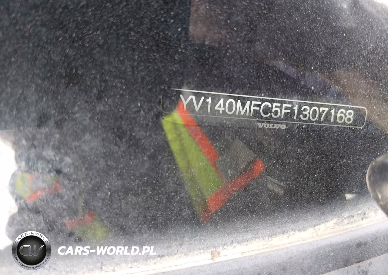 2015 Volvo S60 T5 Premier Plus VIN:YV140MFC5F1307168 - 9